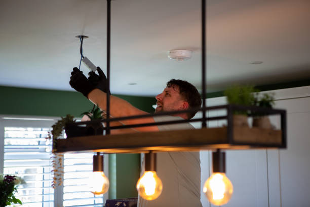 Best Licensed Electrician  in Detroit, MI